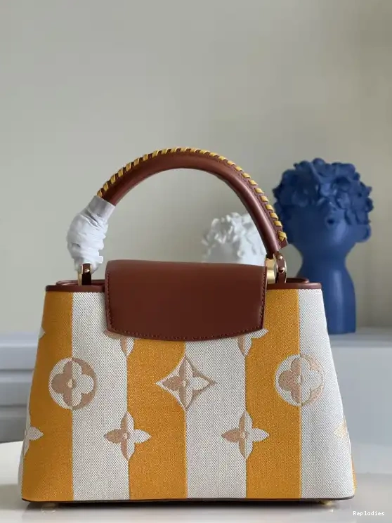 Repzbay VUITTON CAPUCINES LOUIS MM 0605